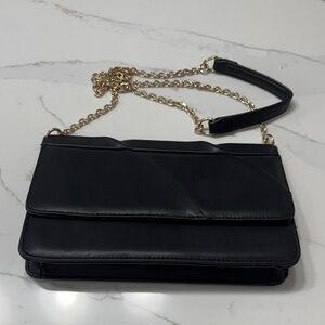 Elegant Black Leather Shoulder Bag